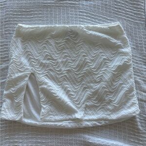 Elegant White Textured Skirt